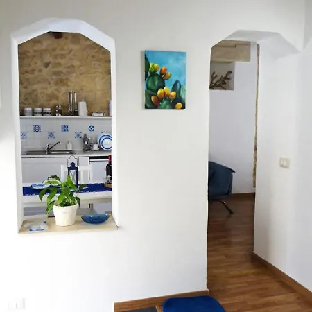 L'arco Delle Commari *