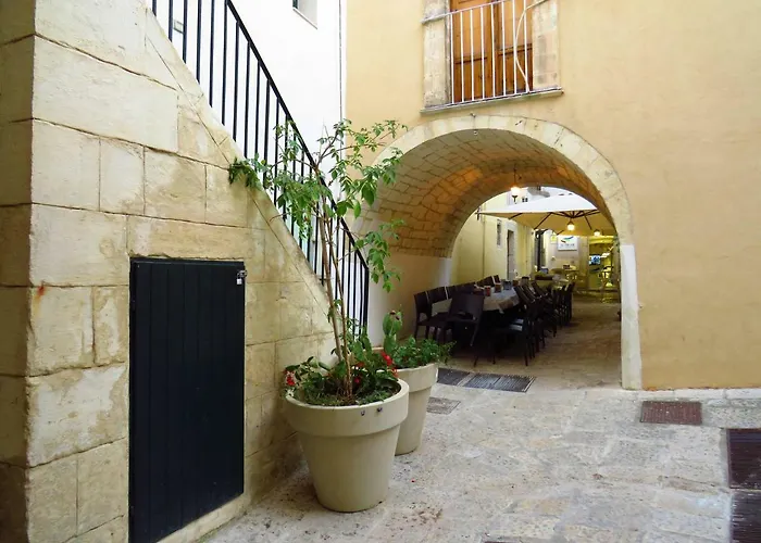L'arco Delle Commari *