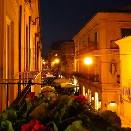 L'arco Delle Commari Holiday home *