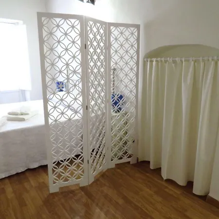 L'arco Delle Commari Holiday home *