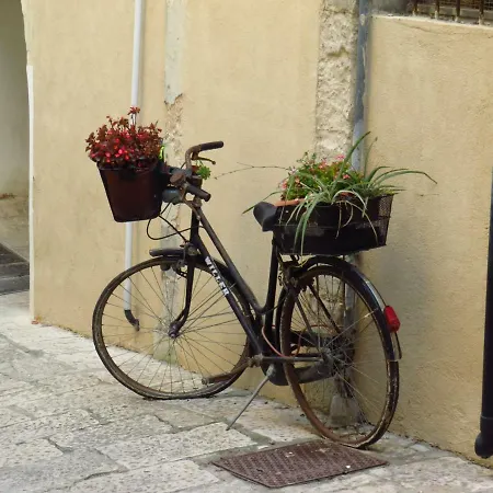 Holiday home L'arco Delle Commari